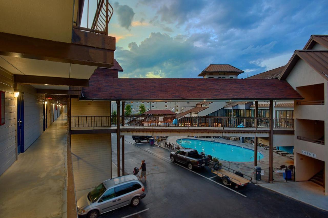 Sidney James Mountain Lodge Gatlinburg Zewnętrze zdjęcie
